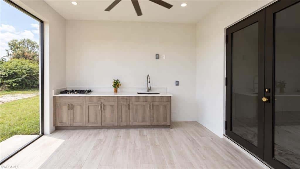 823 47th Ave, Naples, photo 35