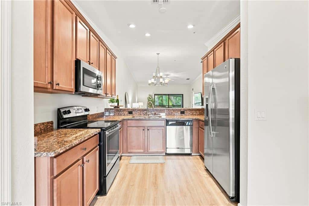 9832 Venezia Cir #1025, Naples, photo 17