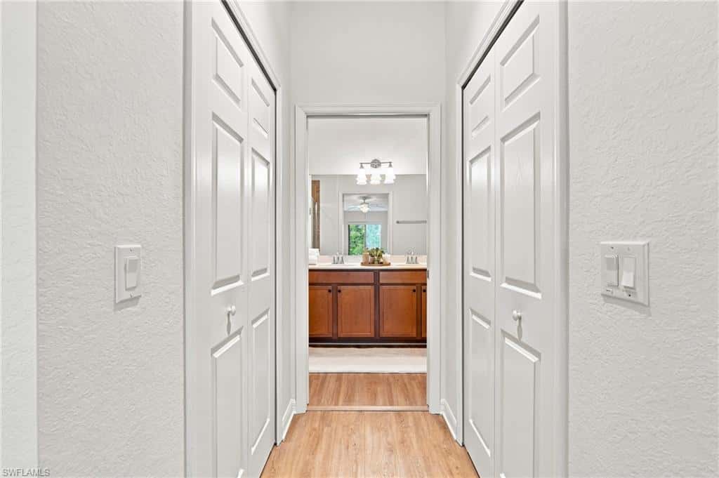 9832 Venezia Cir #1025, Naples, photo 10