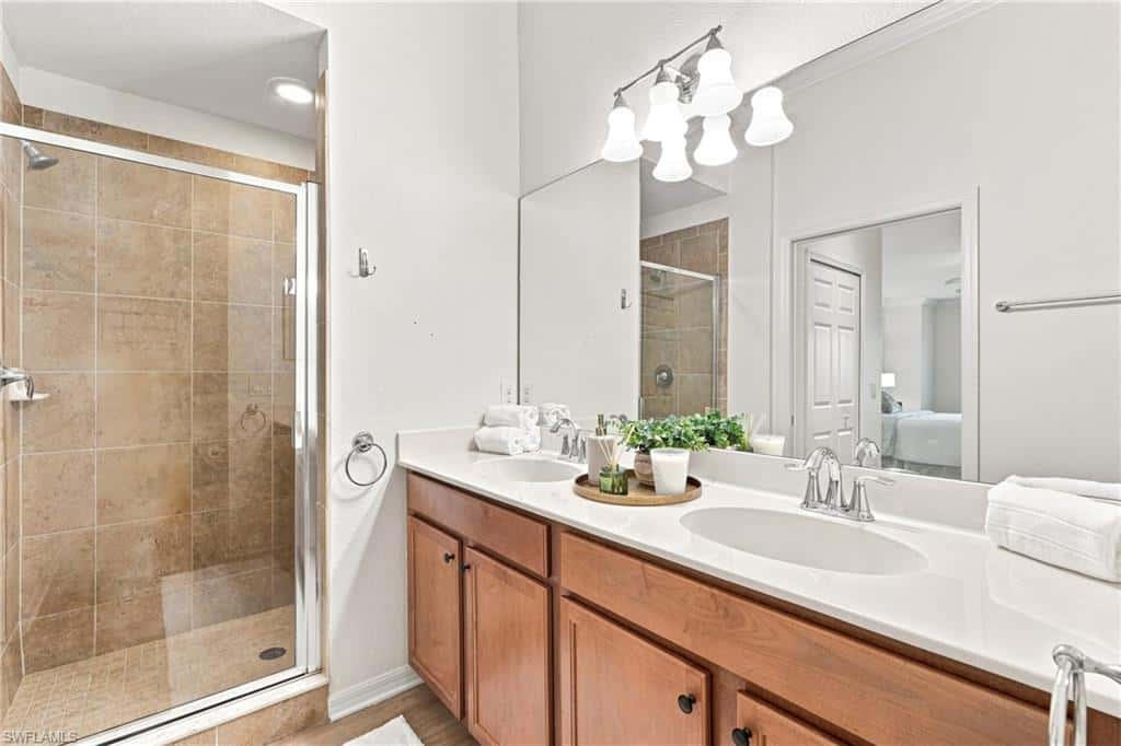 9832 Venezia Cir #1025, Naples, photo 11