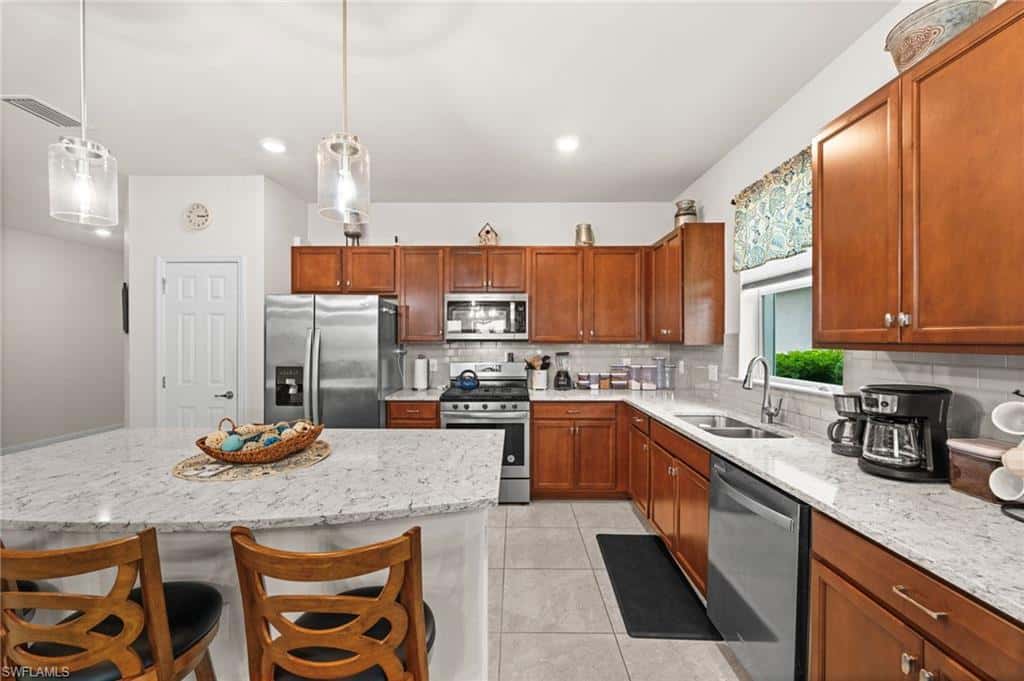 43022 Wiregrass Ln, Punta Gorda, photo 18