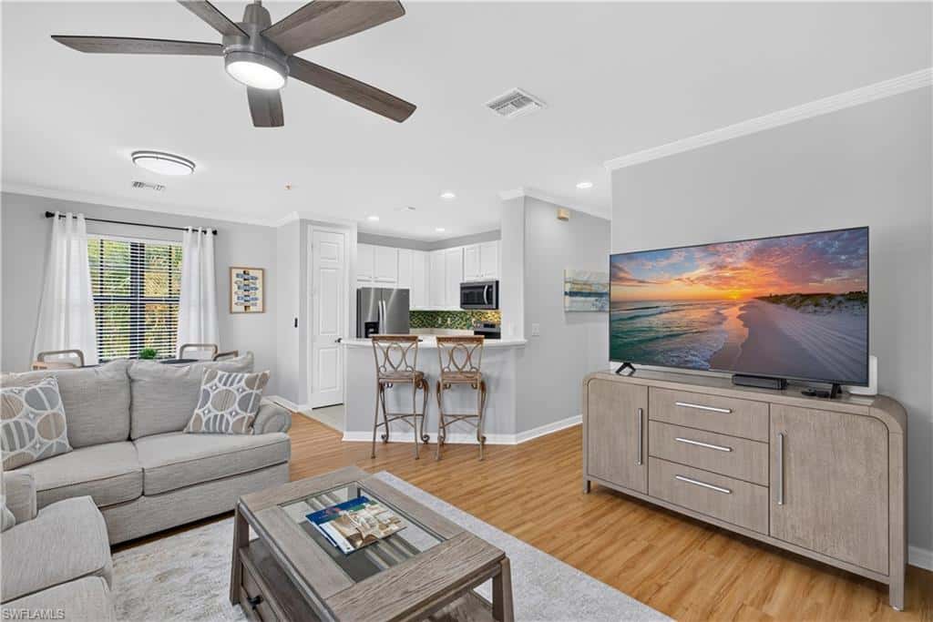 1379 Artesia Dr #601, Naples, photo 6