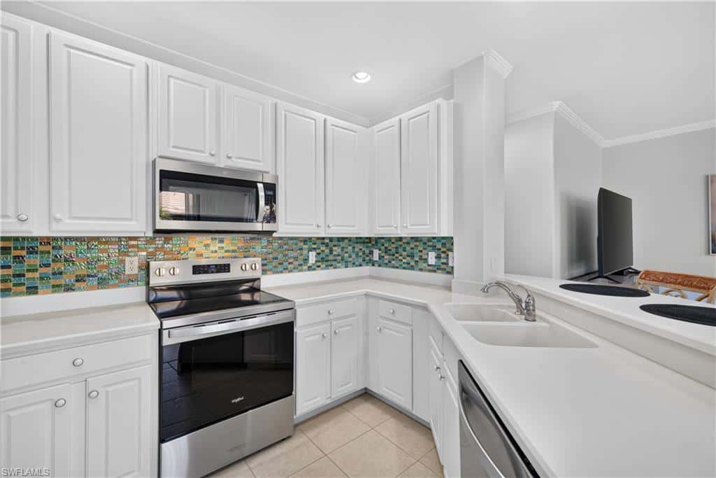1379 Artesia Dr #601, Naples, photo 10