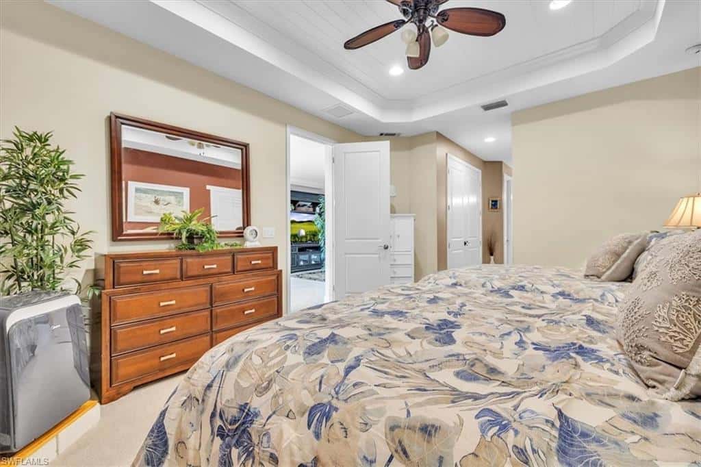 14024 Mirror Dr, Naples, photo 18