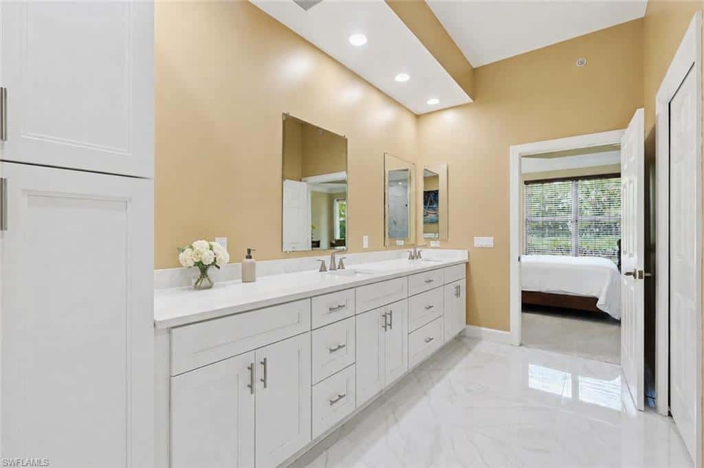 9193 Quartz Ln #16-102, Naples, photo 14