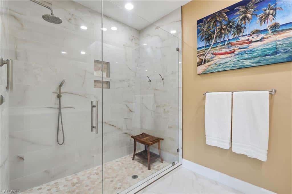 9193 Quartz Ln #16-102, Naples, photo 15