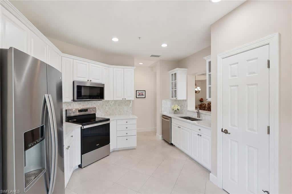 9193 Quartz Ln #16-102, Naples, photo 11