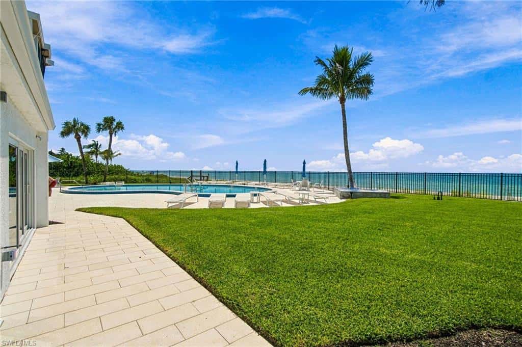 1717 Gulf Shore Blvd #103, Naples, photo 41