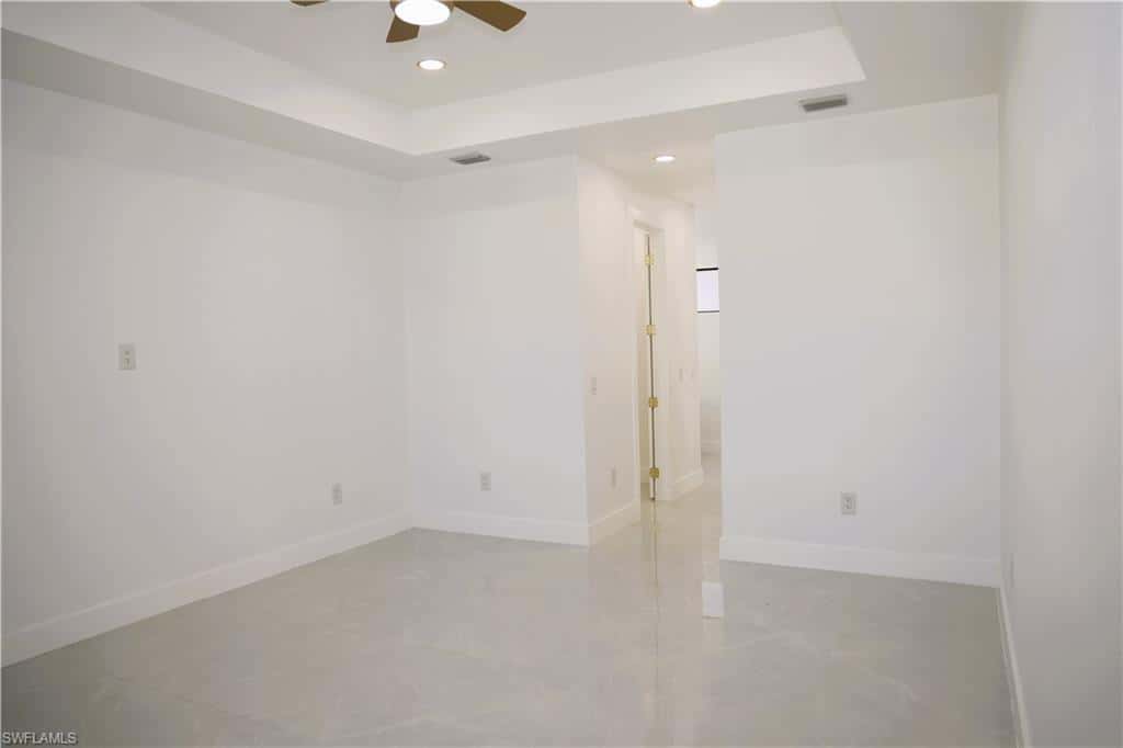 1214 Delores St, Lehigh Acres, photo 14