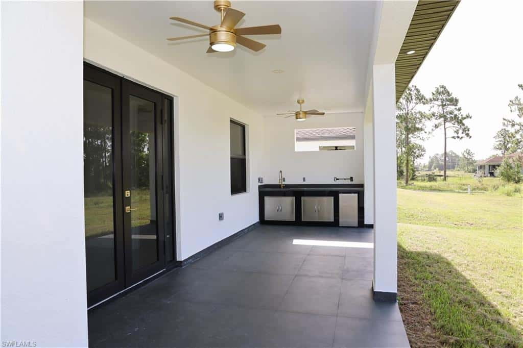 1214 Delores St, Lehigh Acres, photo 19