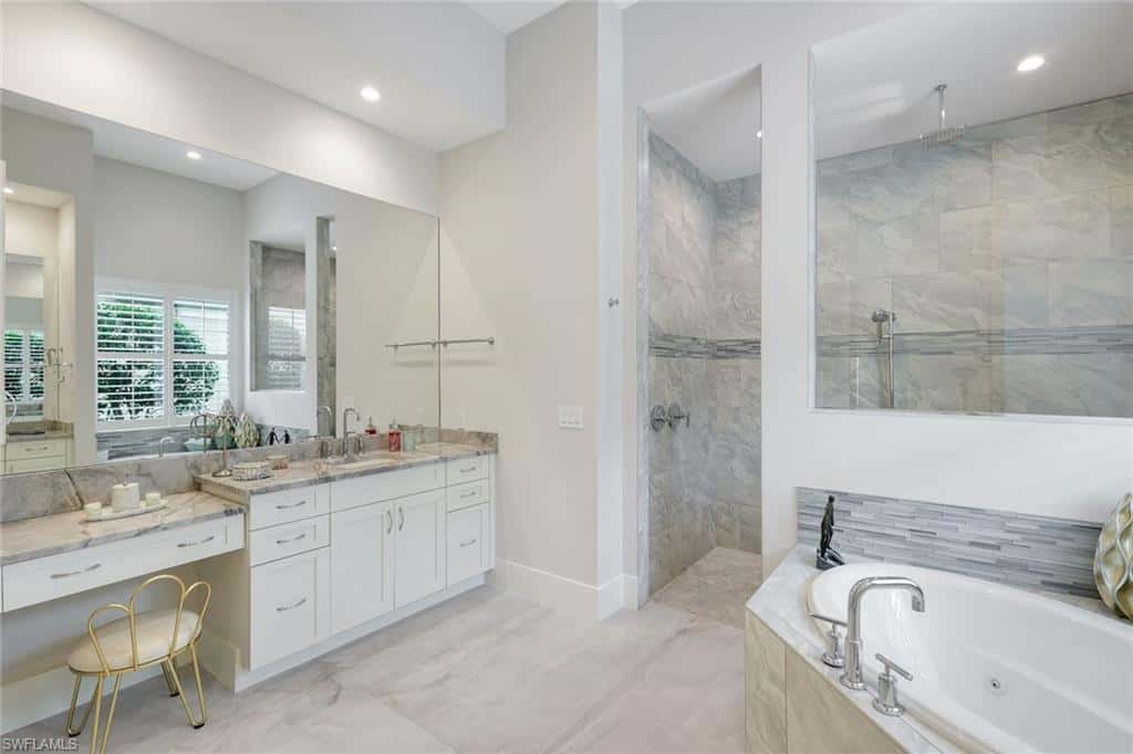 11907 Hedgestone Ct, Naples, photo 31