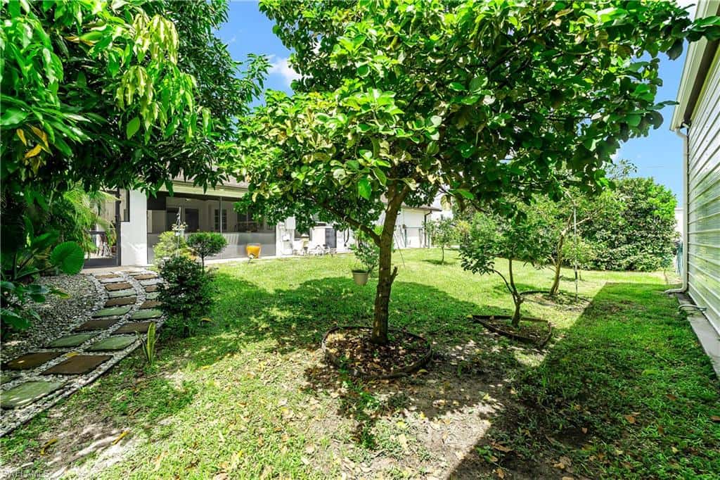 5135 Balmer St, Lehigh Acres, photo 9