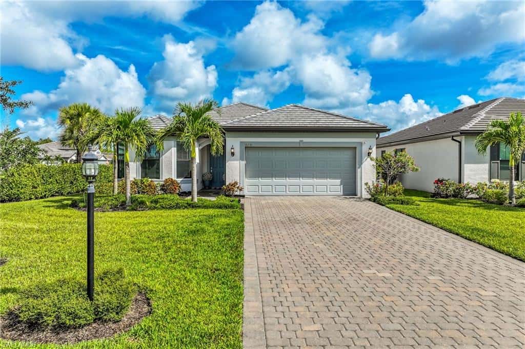 18230 Parksville Dr, Estero, photo 4