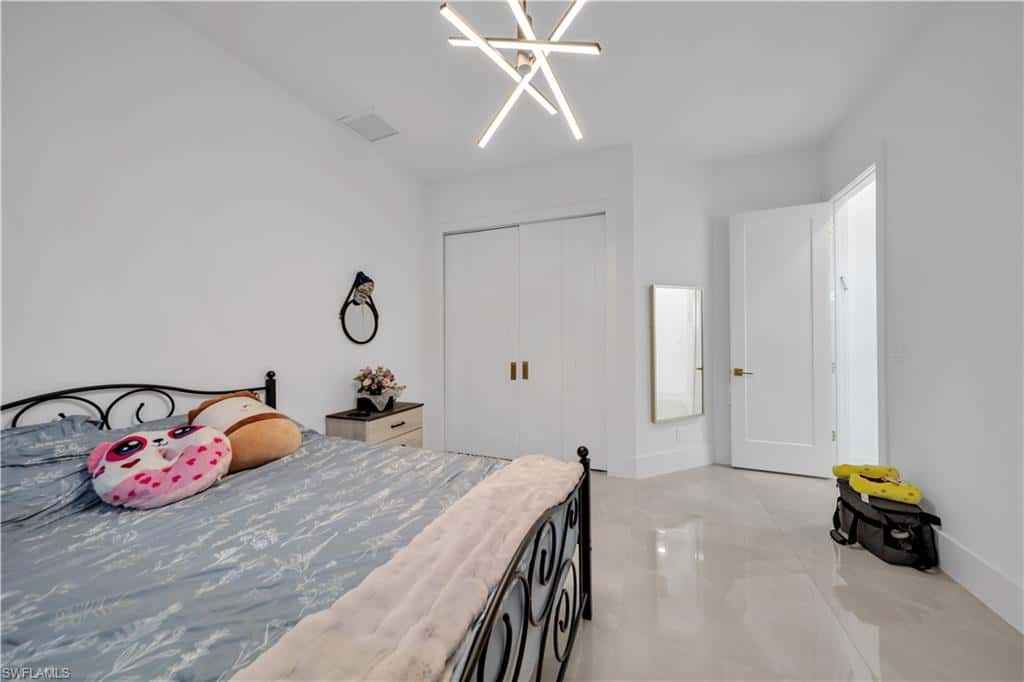 3224 Yucatan Pkwy, Cape Coral, photo 23