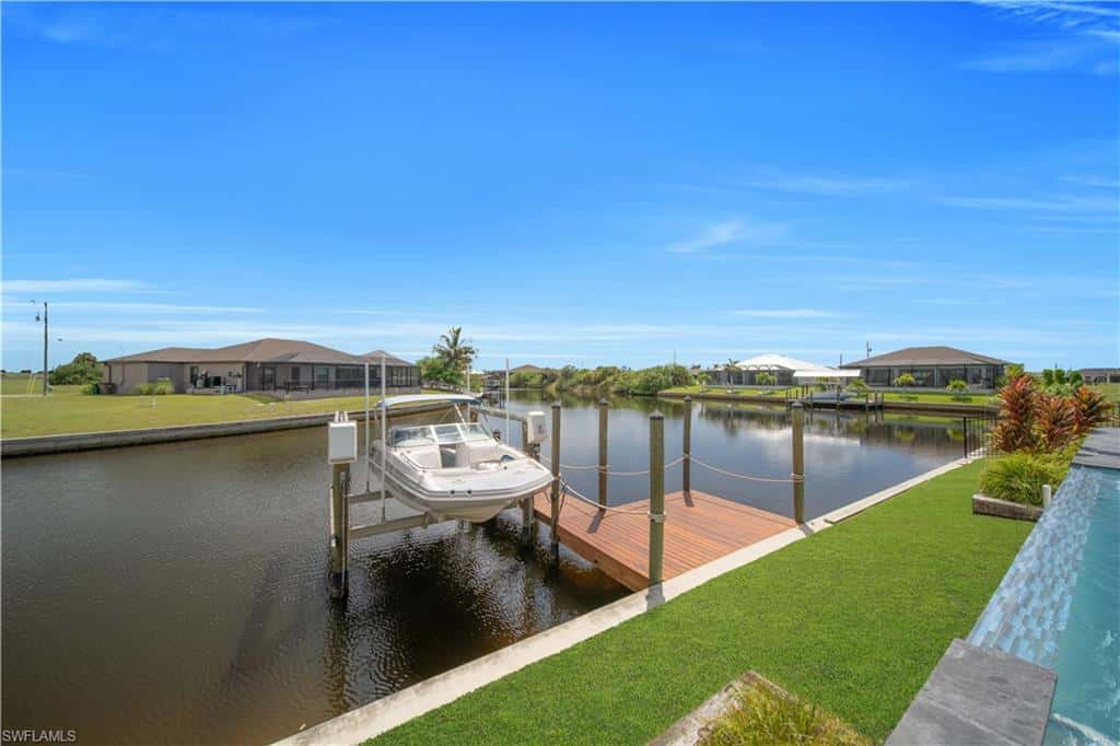 3224 Yucatan Pkwy, Cape Coral, photo 20