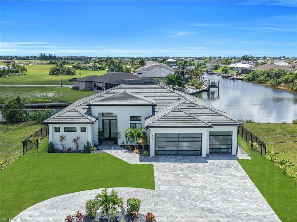 3224 Yucatan Pkwy, Cape Coral, photo 10