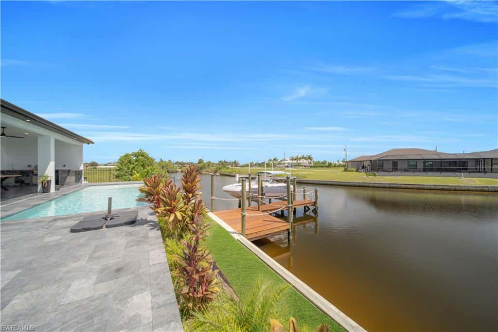 3224 Yucatan Pkwy, Cape Coral, photo 18