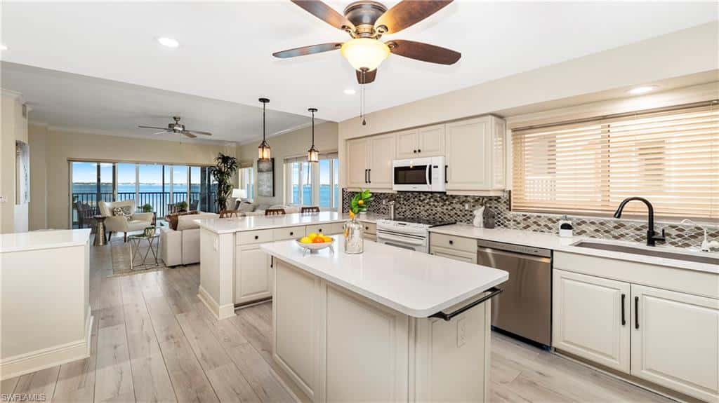 14811 Laguna Dr #202, Fort Myers, photo 10