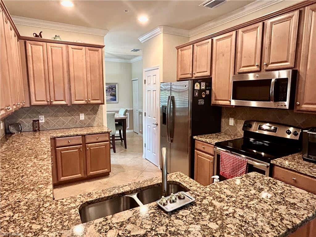 9511 Napoli Ln #202, Naples, photo 8