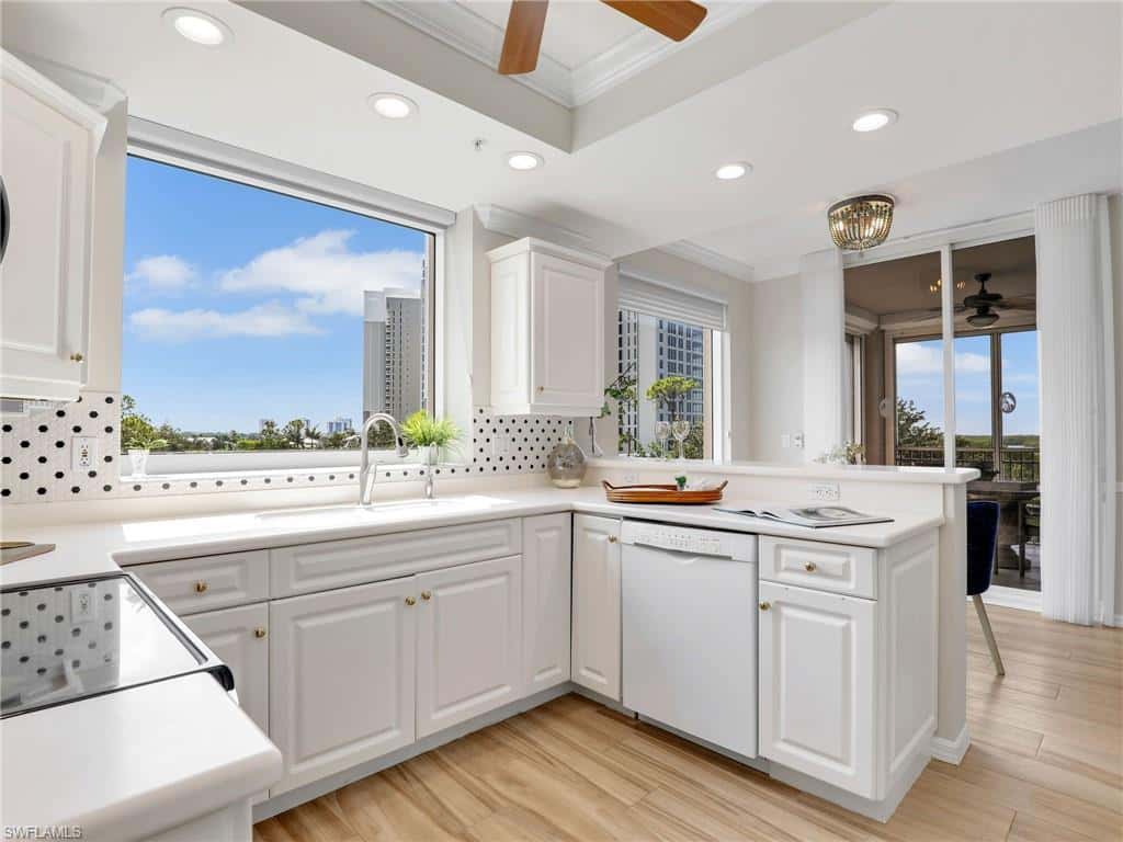 1001 Arbor Lake Dr #301, Naples, photo 11
