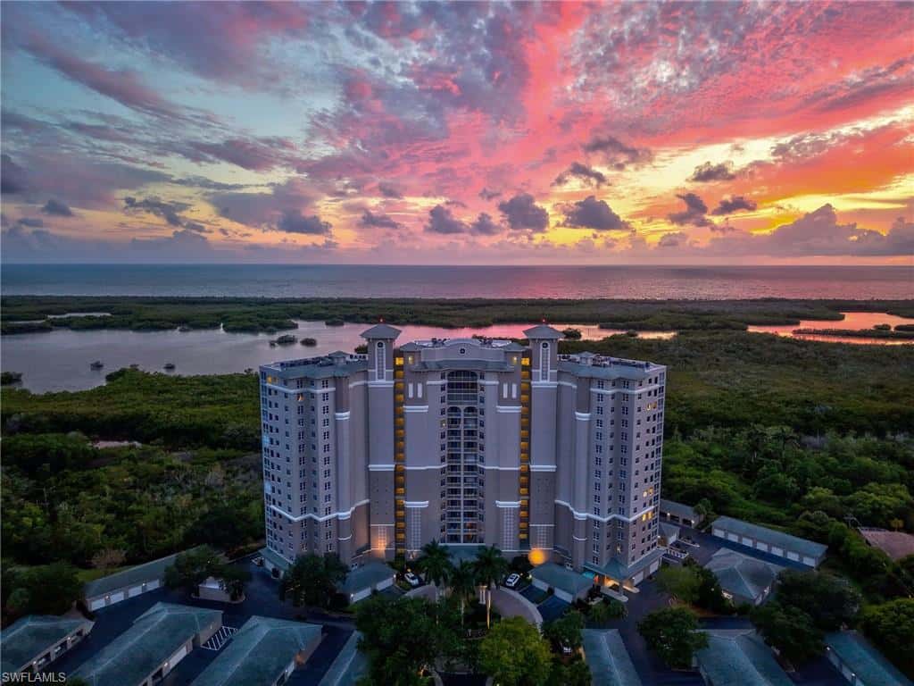 1001 Arbor Lake Dr #301, Naples, photo 31