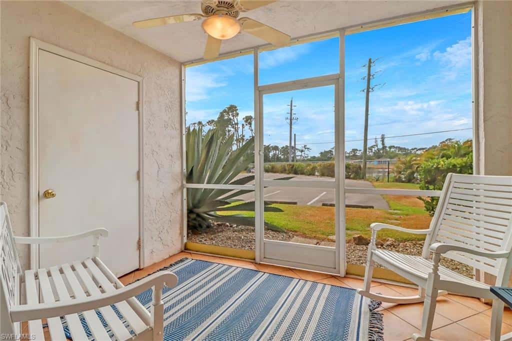 1001 Foxfire Ln #109, Naples, photo 5