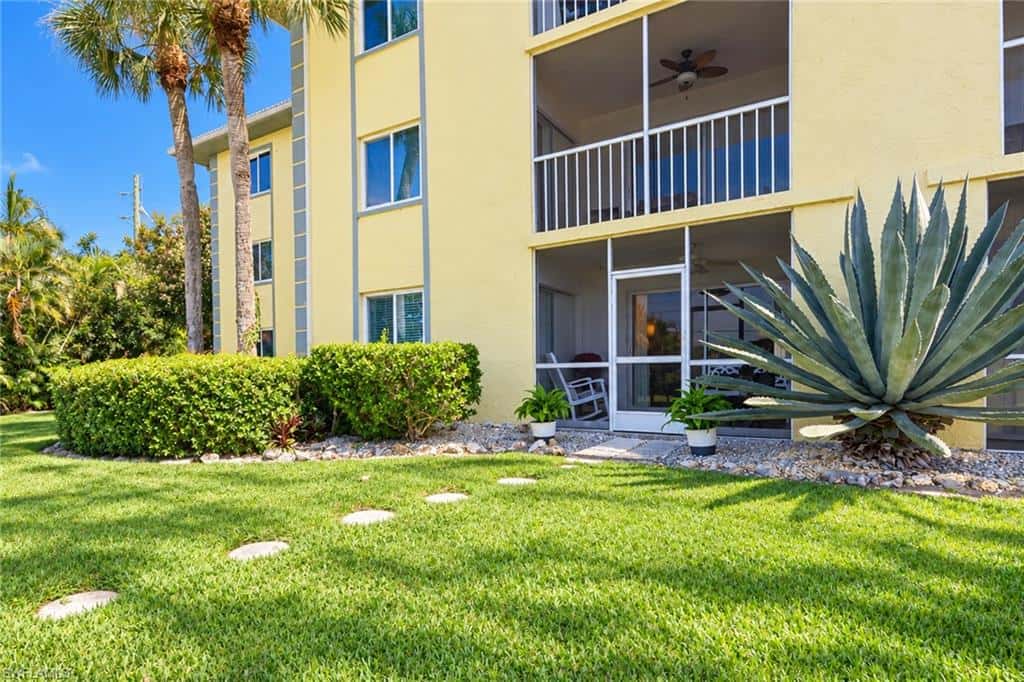 1001 Foxfire Ln #109, Naples, photo 25
