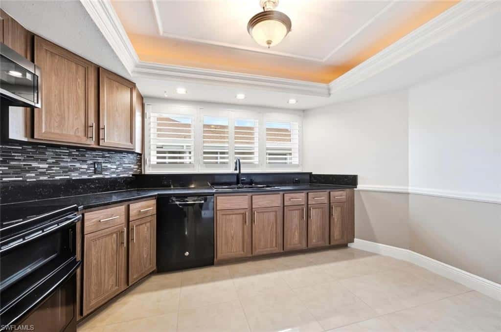 9856 Luna Cir #204, Naples, photo 16