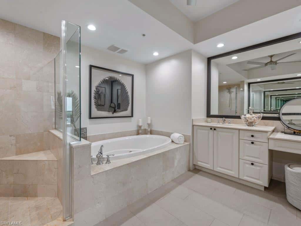 1050 Borghese Ln #804, Naples, photo 22