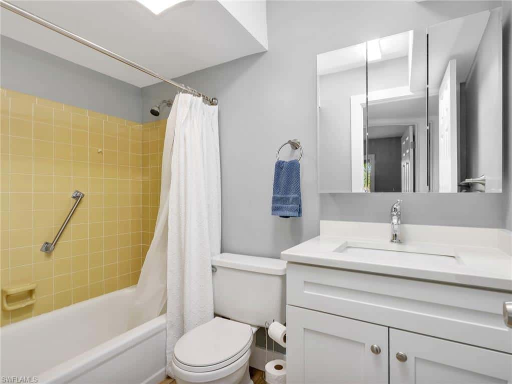 150 Turtle Lake Ct #303, Naples, photo 13