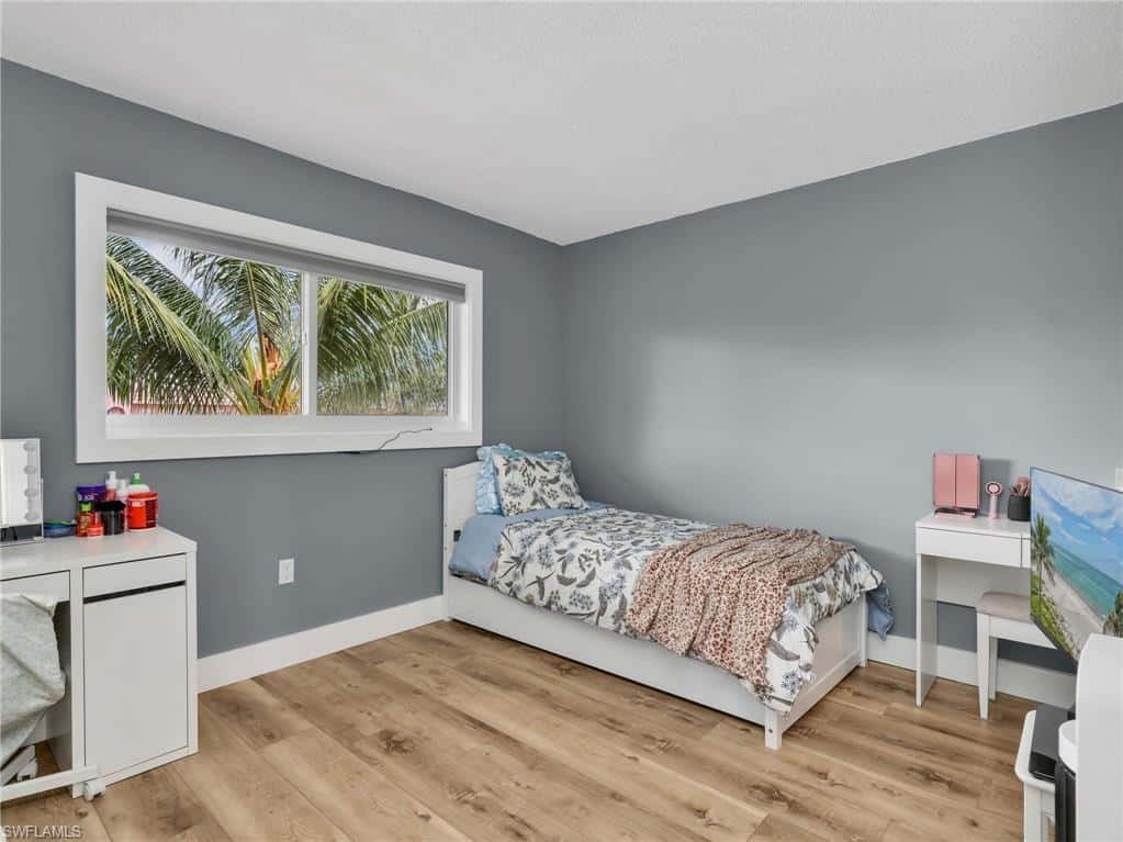 150 Turtle Lake Ct #303, Naples, photo 5