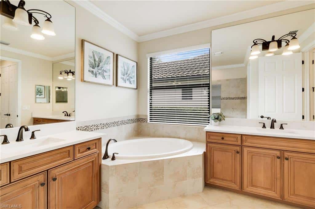 28522 Westmeath Ct, Bonita Springs, photo 23