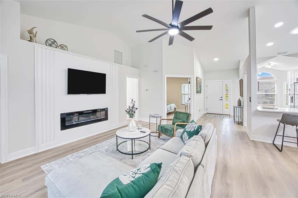 12370 Kelly Sands Way, Fort Myers, photo 15