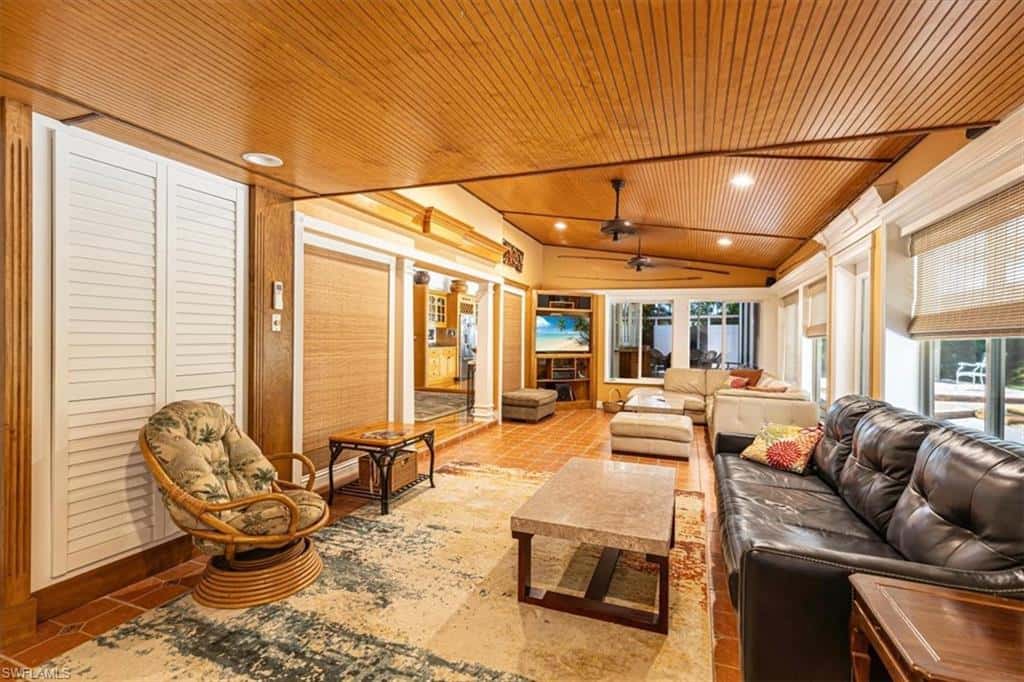 221 Viking Way, Naples, photo 17