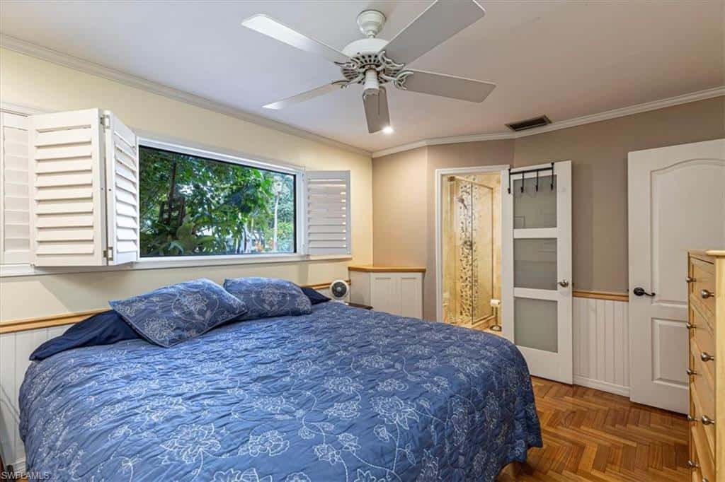 221 Viking Way, Naples, photo 16