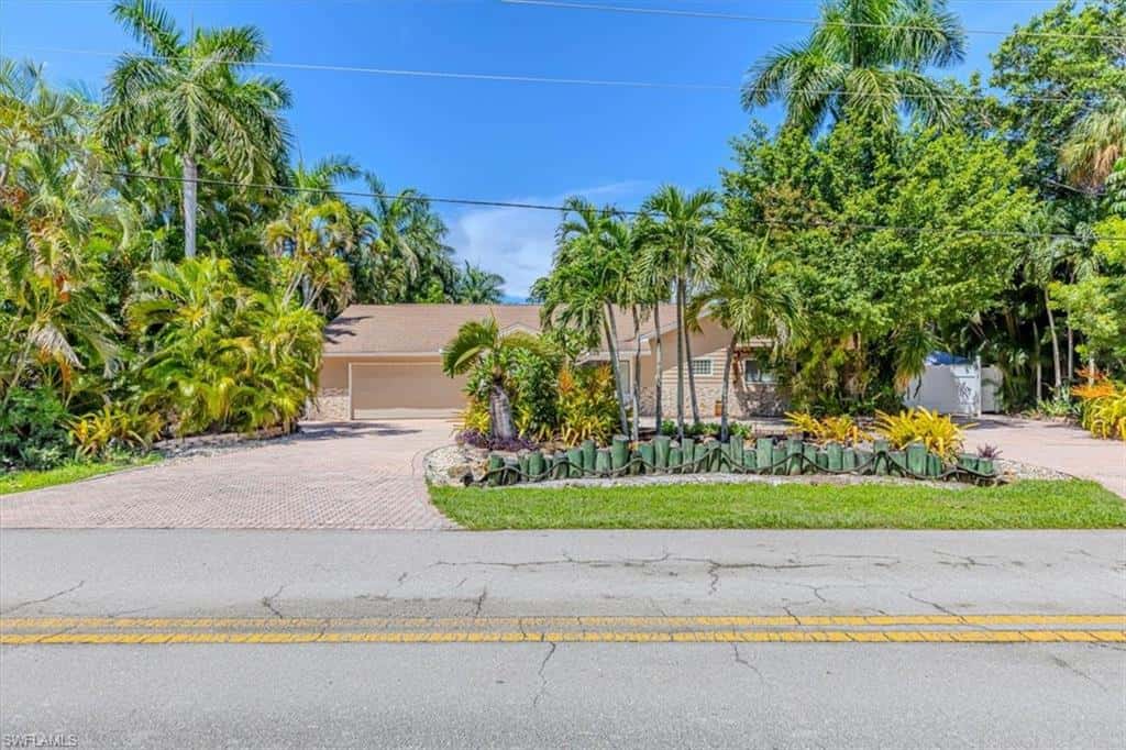 221 Viking Way, Naples, photo 10