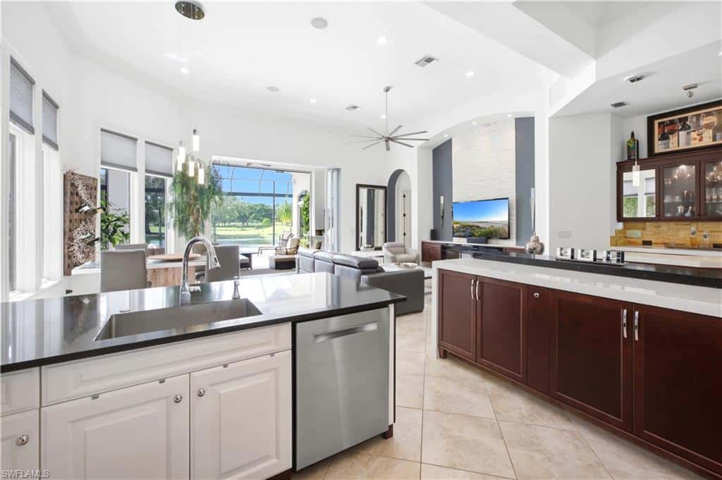 9081 Terranova Dr, Naples, photo 9