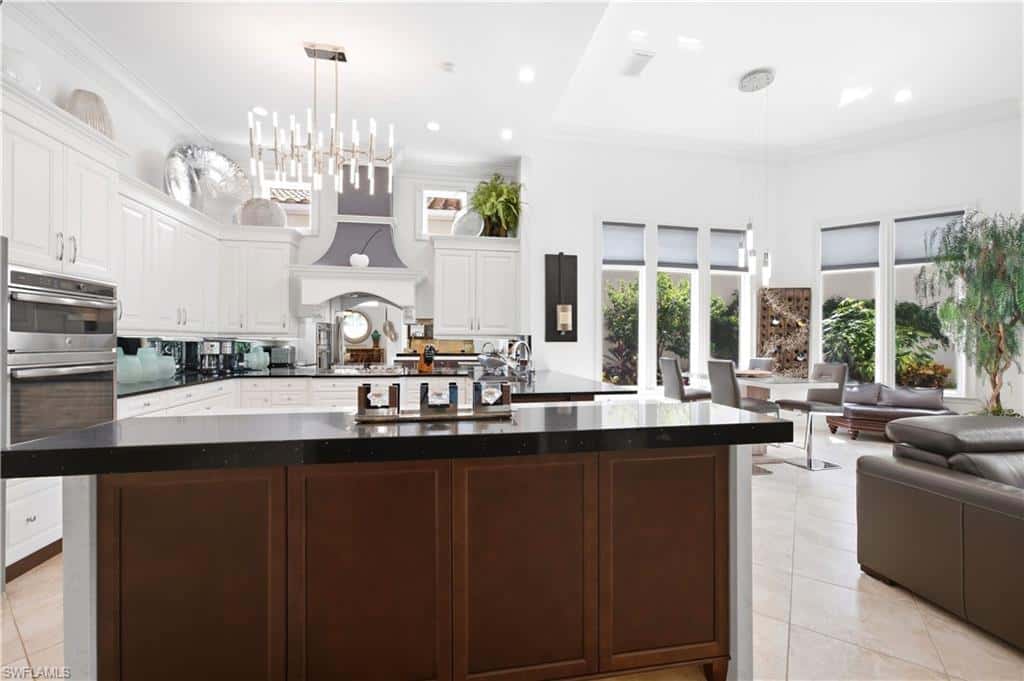 9081 Terranova Dr, Naples, photo 8