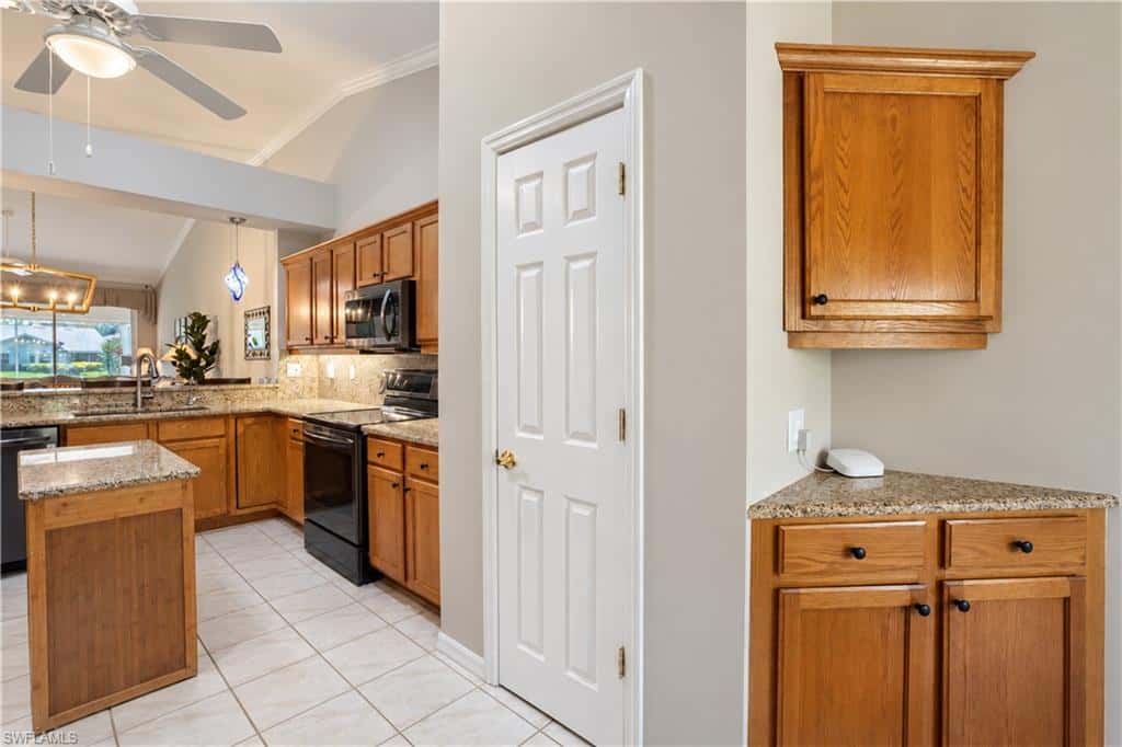 7022 Lone Oak Blvd, Naples, photo 11