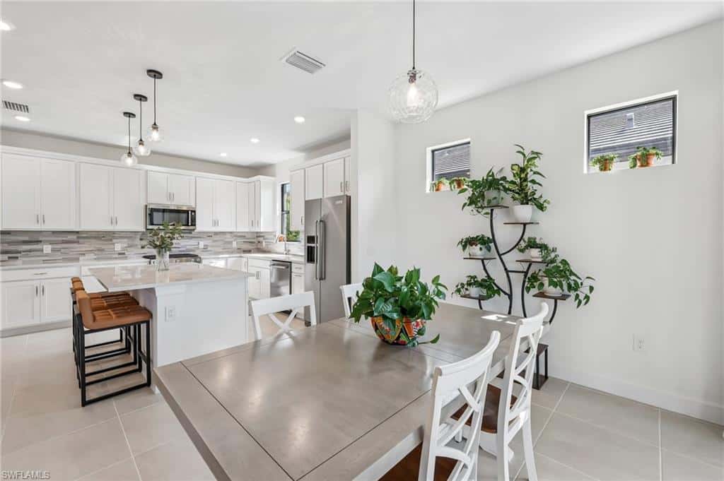 18421 Ridgeline Dr, Estero, photo 8