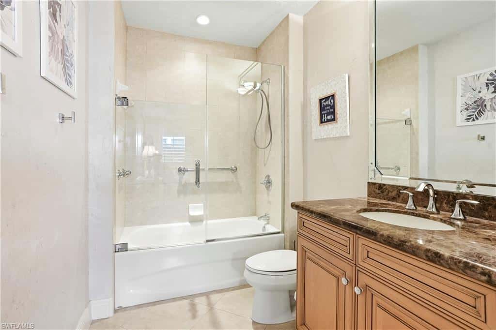 587 Avellino Isles Cir #101, Naples, photo 32