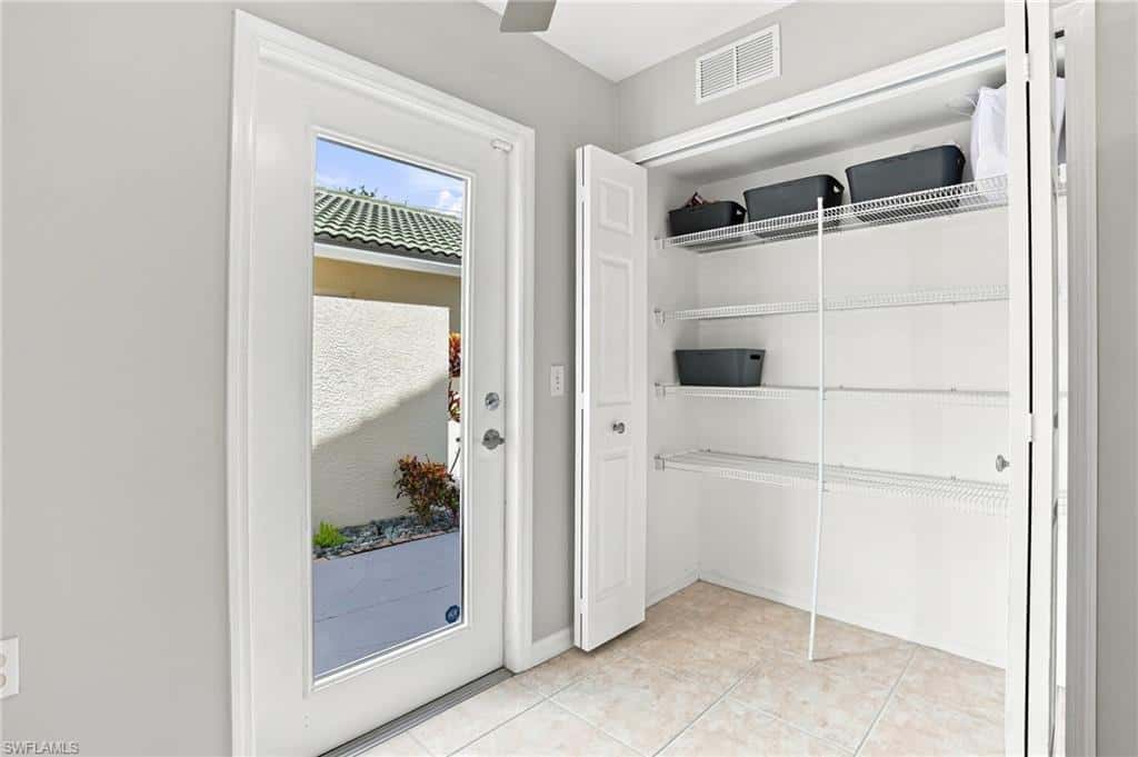 4910 Cougar Ct #101, Naples, photo 10
