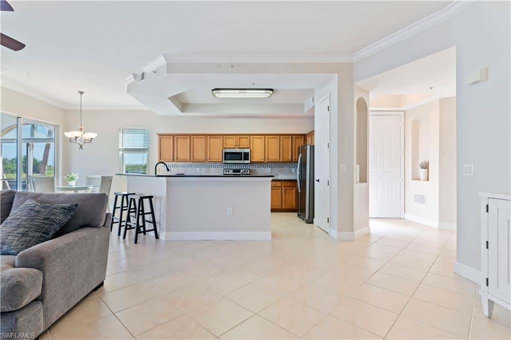 182 Shadroe Cove Cir #802, Cape Coral, photo 9