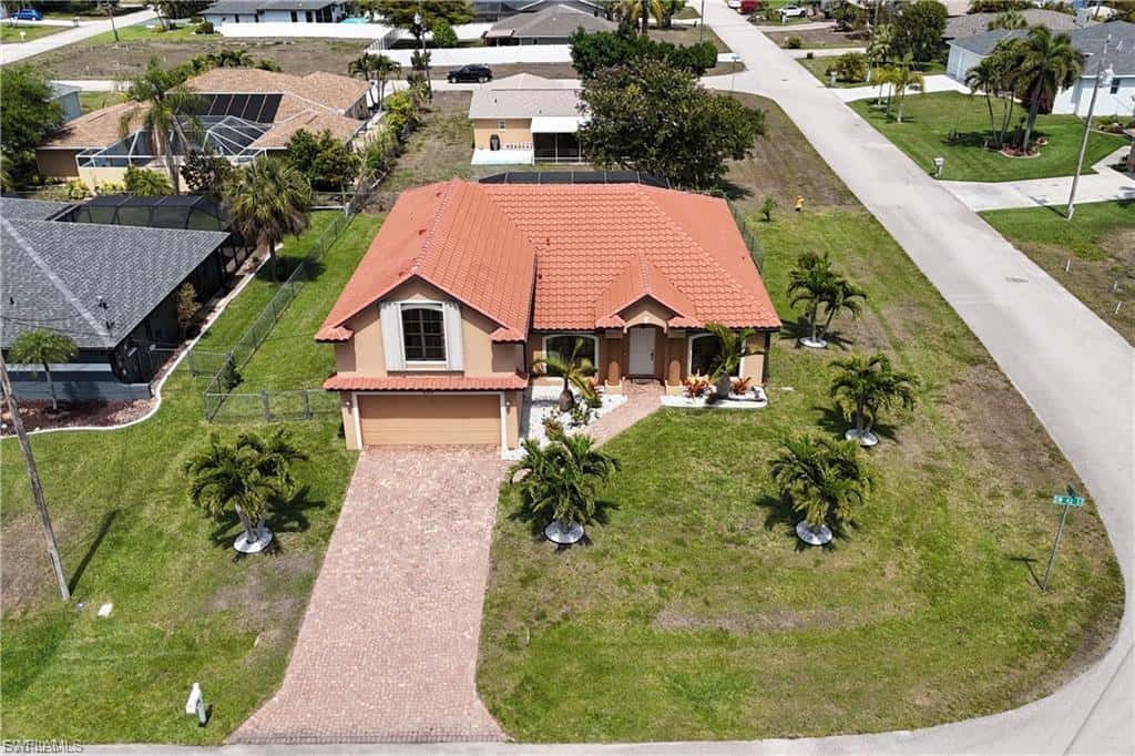 205 42nd St, Cape Coral, photo 32