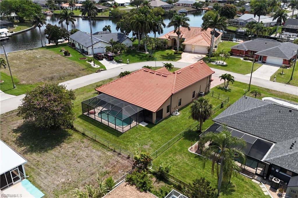 205 42nd St, Cape Coral, photo 35