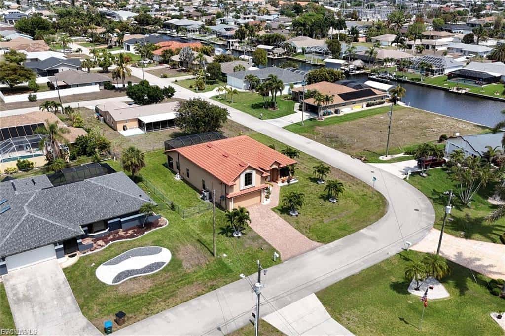 205 42nd St, Cape Coral, photo 33