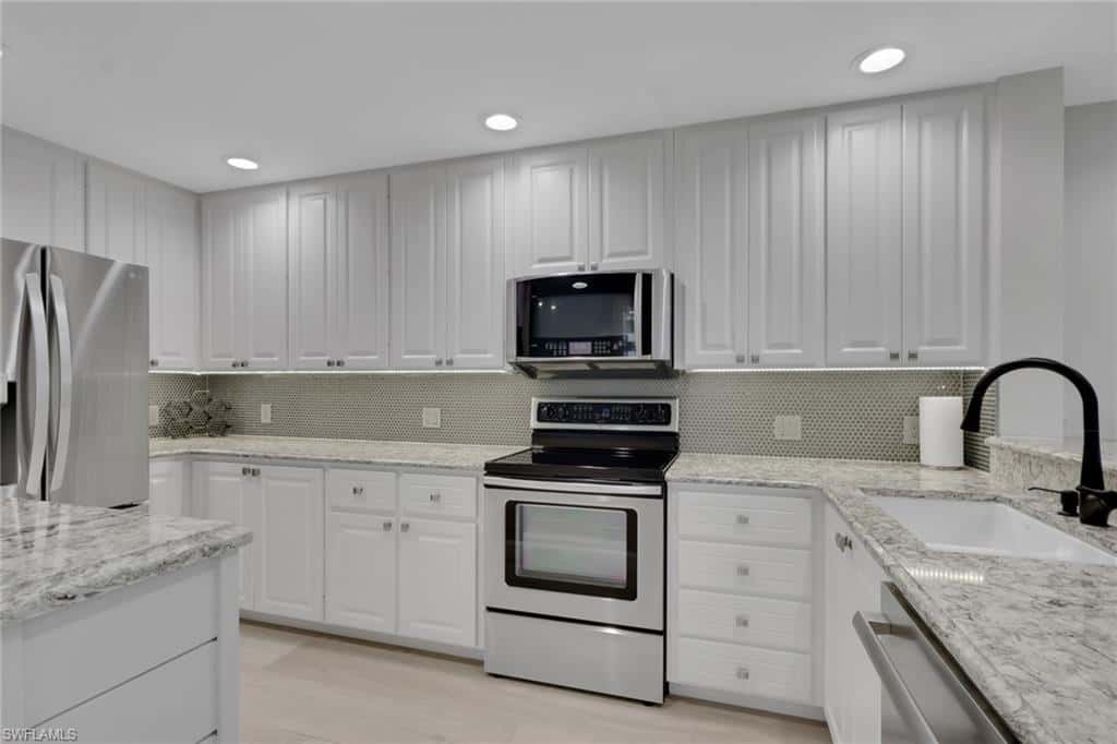 28558 Alessandria Cir, Bonita Springs, photo 7