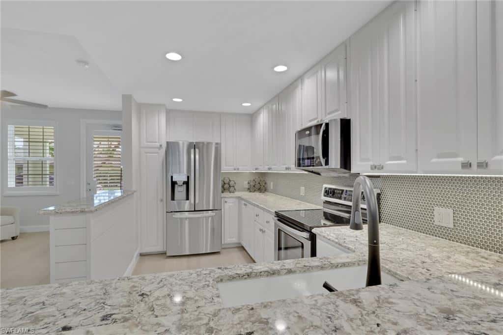 28558 Alessandria Cir, Bonita Springs, photo 9