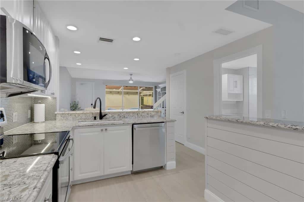 28558 Alessandria Cir, Bonita Springs, photo 8