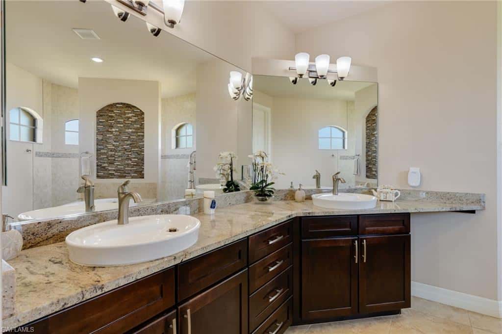 4635 32nd Ter, Cape Coral, photo 16